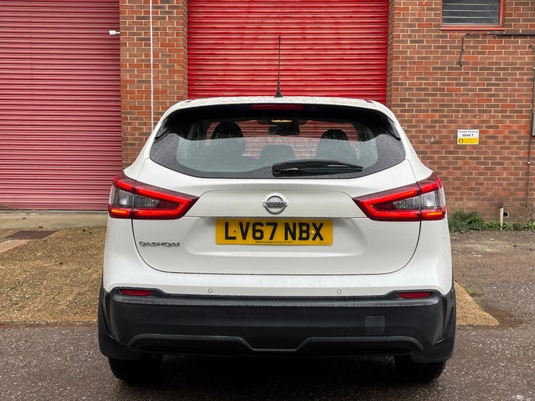 2017 Nissan Qashqai 1.2 DIG-T Acenta XTRON Euro 6 (s/s) 5dr HATCHBACK Petrol Automatic