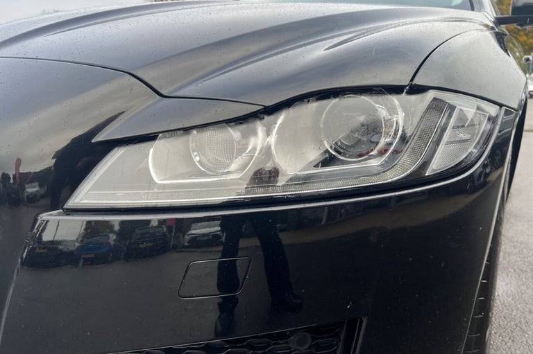 2019 19 JAGUAR XF 2.0I PORTFOLIO GPF SPORTBRAKE 5DR PETROL AUTO EURO 6 (S/S) (25