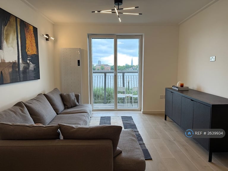 1 bedroom flat in Naxos Building, London, E14 (1 bed) (#2639934)