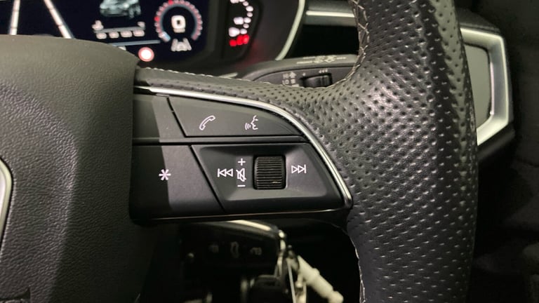 2022 Audi Q3 35 TFSI S Line 5dr S Tronic Petrol Estate Estate Petrol Automatic