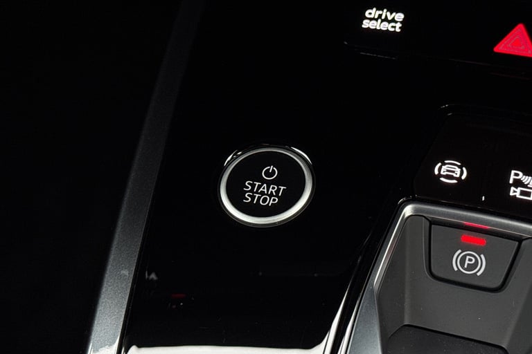 2024 Audi Q4 e-tron Q4 Sportback S line 45 e-tron  210,00 kW SUV ELECTRIC Automatic