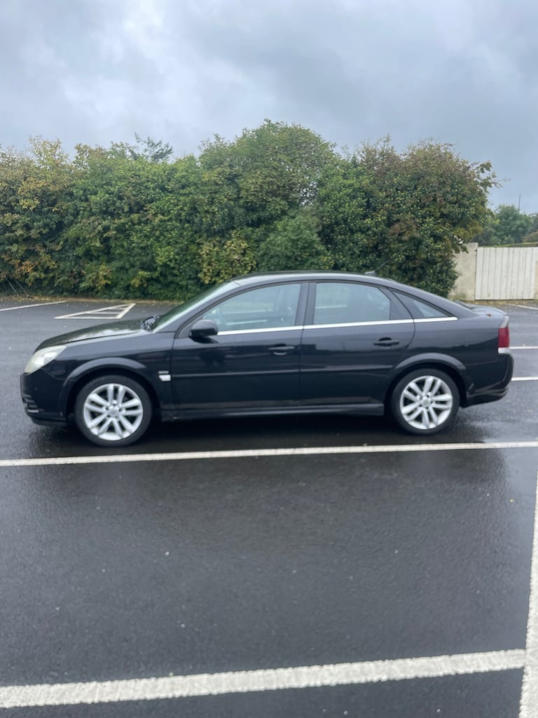 Vauxhall, VECTRA, Hatchback, 2007, Manual, 1796 (cc),5 doors - Image 4