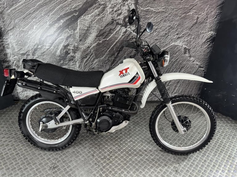 YAMAHA XT400 XT 400 1984