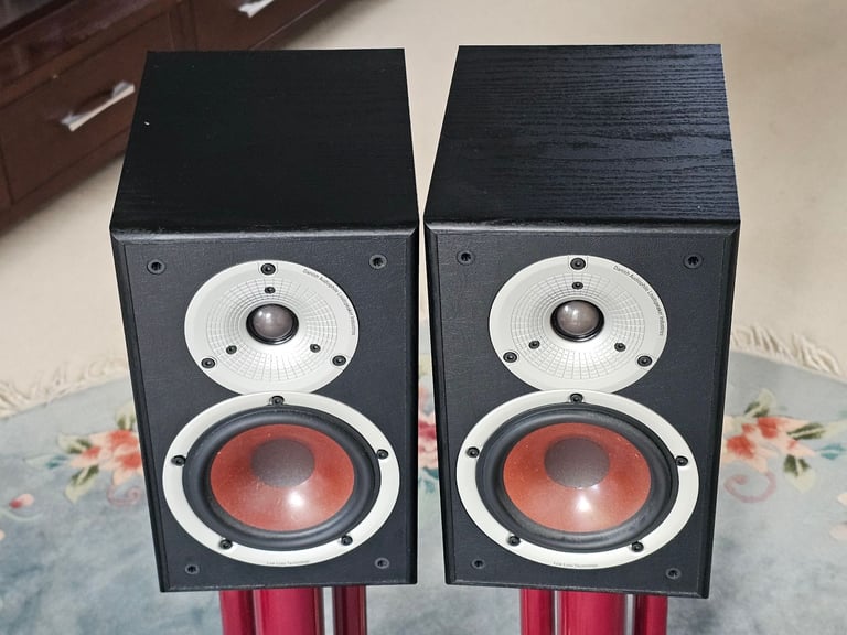image for Dali Spektor 2 Bookshelf Speakers Black 