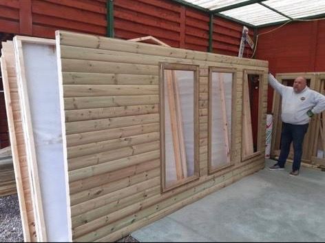 Sectional Wooden Lodge 12m x 3.6m (39ft x 12ft). Dismantled. Delivery available.