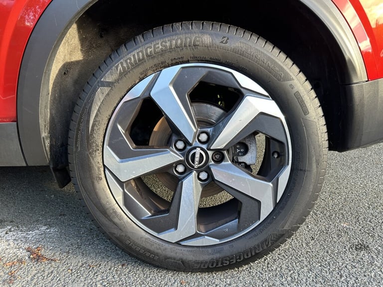 2022 Nissan Qashqai 1.3 DIG-T N-CONNECTA MHEV 5DR Manual Hatchback PETROL Manual