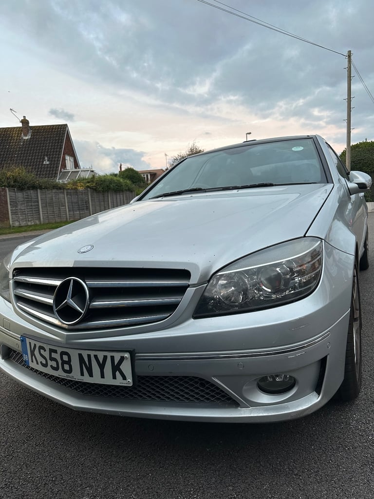 image for Mercedes-Benz, CLC, Coupe, 2009, Semi-Auto, 2148 (cc), 3 doors