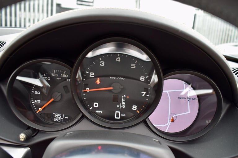 2017 Porsche Boxster 2.0 2dr PDK CONVERTIBLE PETROL Automatic