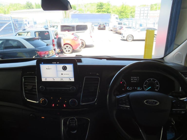 FORD TRANSIT CUSTOM 300 Limited Camper Van - Day Van - Motohome Black Manual Die