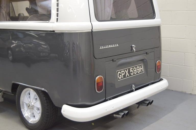 1970 Volkswagen Camper Classic Car