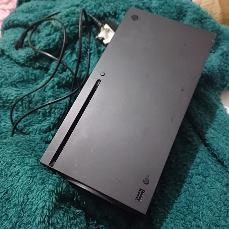 image for Xbox series X 1TB. Working order