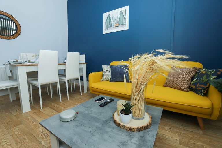 Huge 6 Bed HMO with 6 en-suites* **34% Return on Investment**