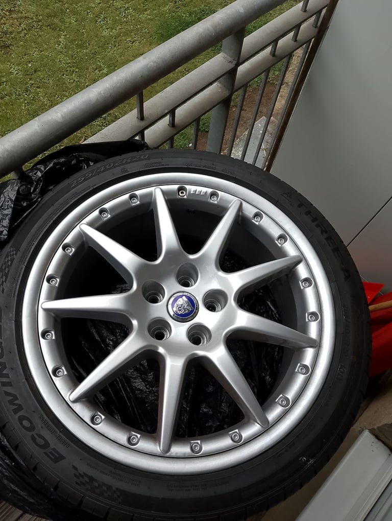 Jaguar Montreal wheels 20 "