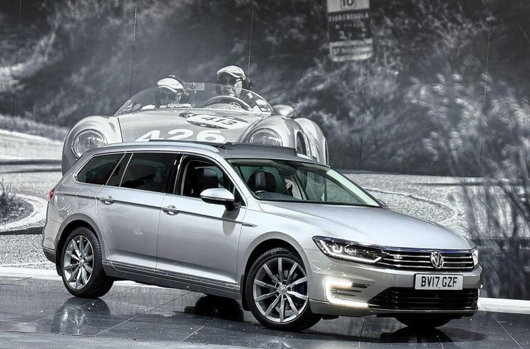 VOLKSWAGEN PASSAT 1.4 TSI GTE Advance DSG Euro 6 (s/s) 5dr 2017