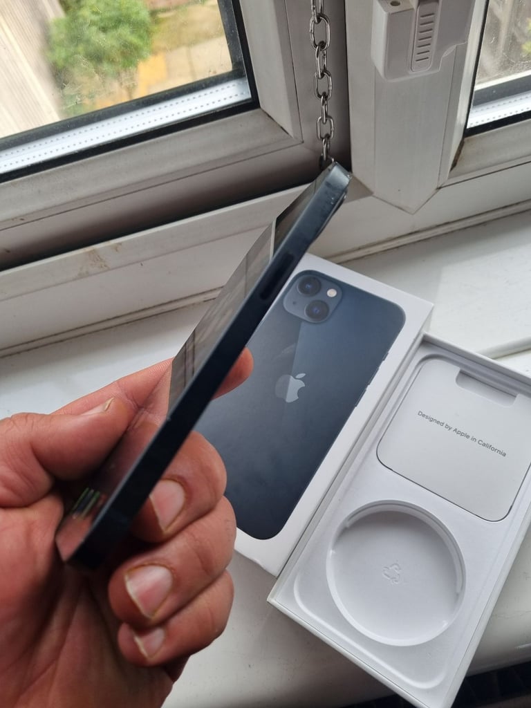 image for Apple Iphone 13 with Box 128GB unlocked in good condition 