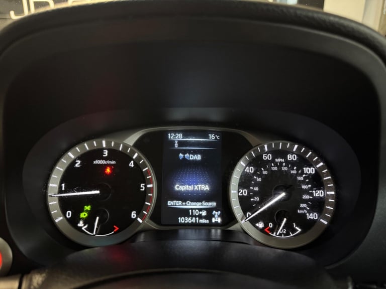 2018 Nissan Navara 2.3 dCi Tekna 4WD Euro 6 (s/s) 4dr PICK UP Diesel Manual
