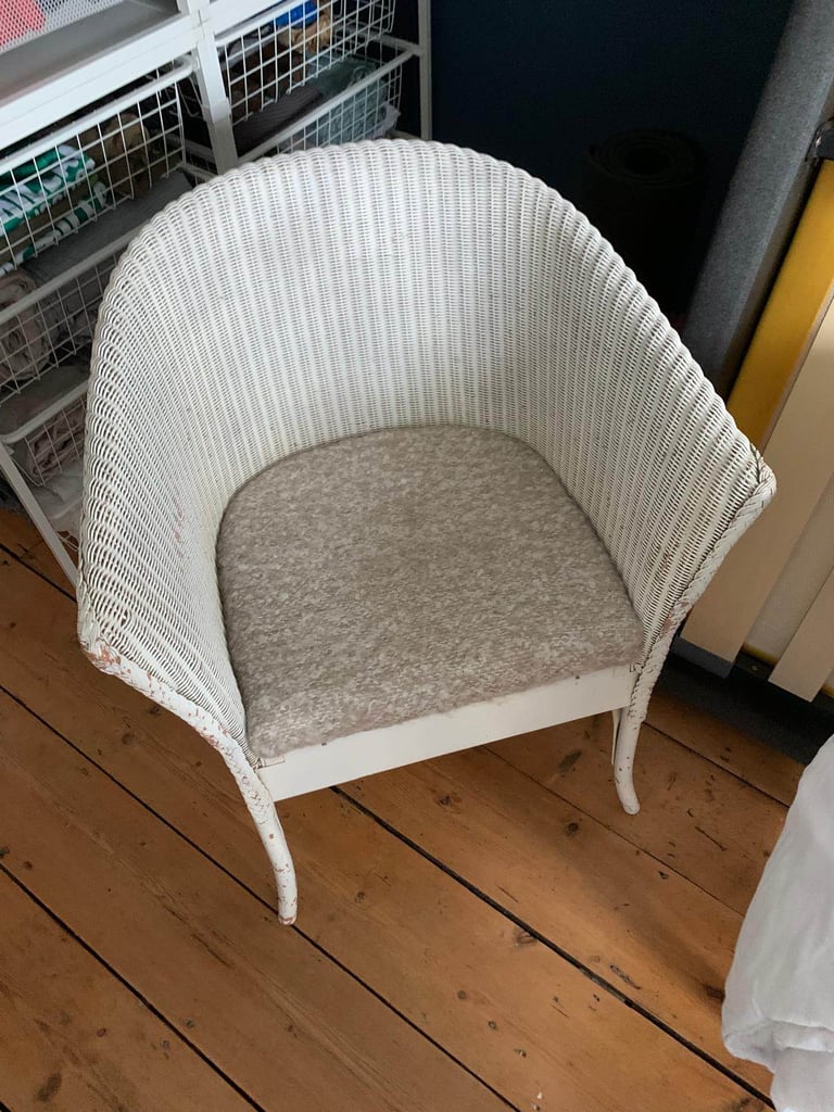 image for Vintage Llyod Loom Chair.