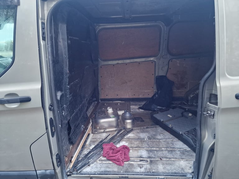 2013 Ford Transit Custom Gold LWB  Drives Perfect  8m MOT  Spares Repairs