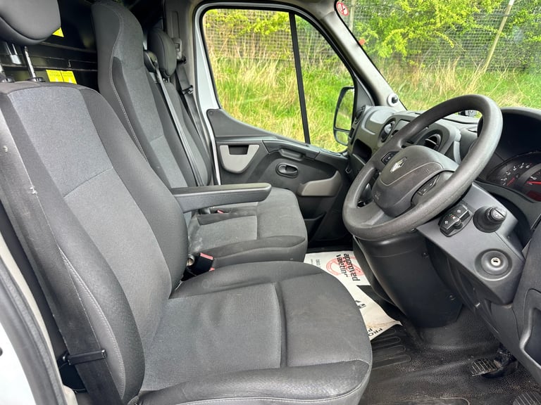 RENAULT MASTER 2.3 DTI DIESEL 14FT LOW LOADER LUTON 2019 REG SERVICE HISTORY DRIVES EXCELLENT