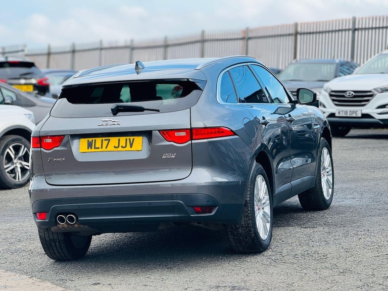 2017 Jaguar F-Pace 2.0d Portfolio 5dr Auto AWD ESTATE DIESEL Automatic