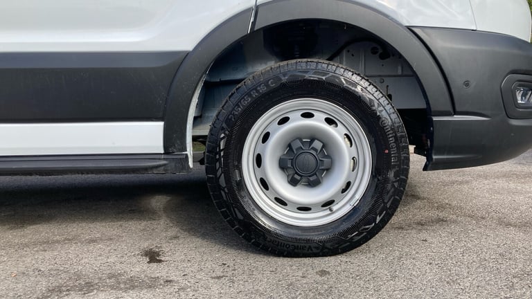 2025 Ford Transit 350 L3 Diesel Rwd 2.0 EcoBlue 130ps H2 Leader Van Medium Roof Van Diesel Manual