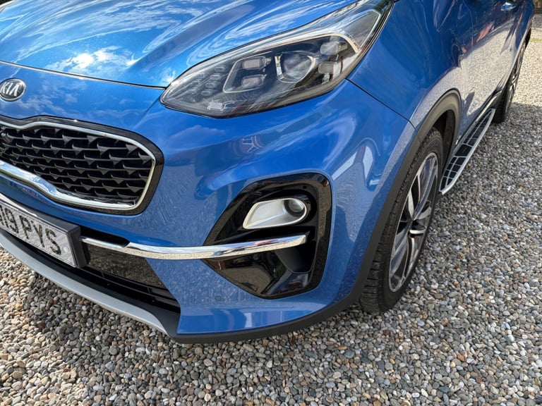 Kia Sportage 2.0 Diesel ISG 4 AWD Auto.Heated leather,reverse camera,pan roof