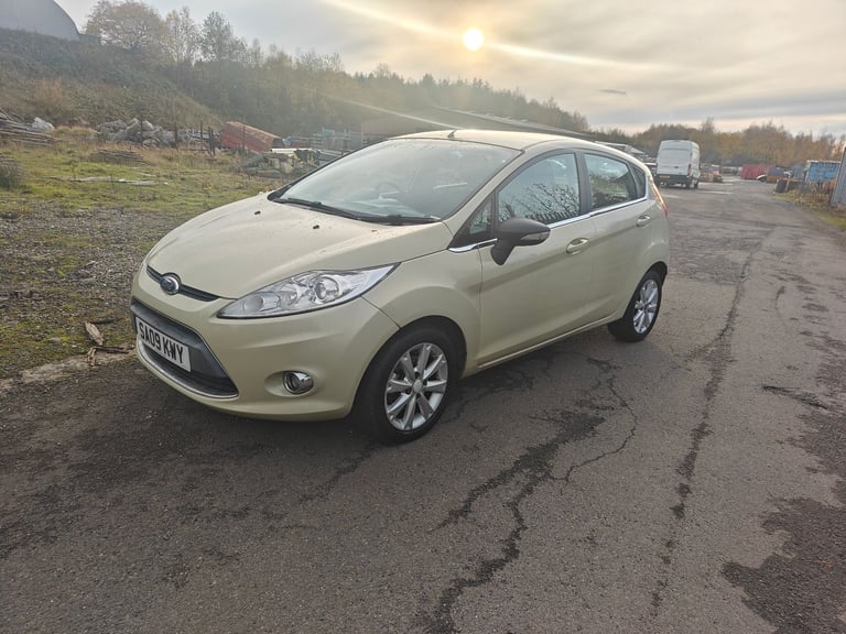 Ford, FIESTA, Hatchback, 2009, Manual, 1242 (cc), 5 doors