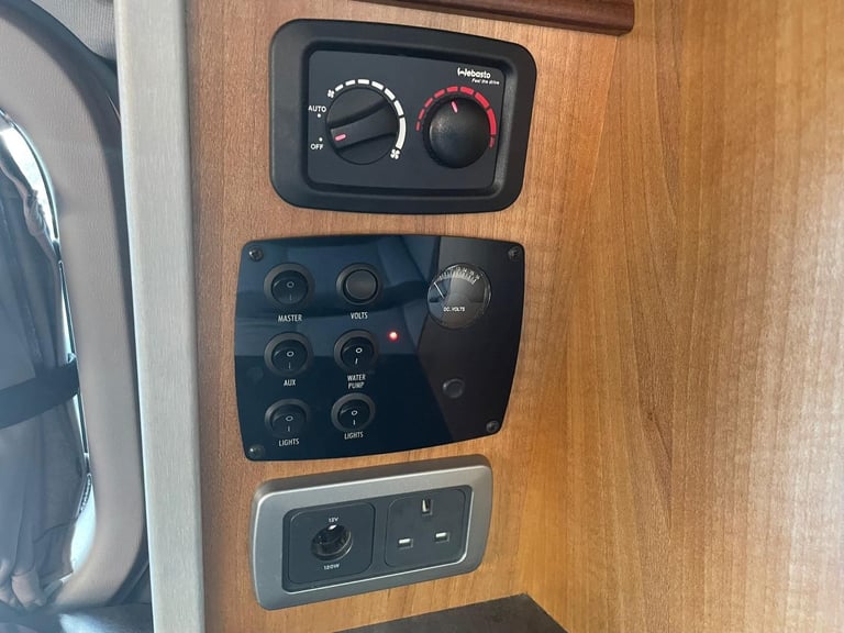 Wellhouse Hyundai i800