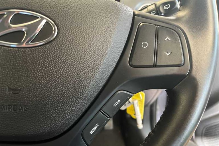 2019 Hyundai i10 1.2 SE Hatchback 5dr Petrol Auto Euro 6 (87 ps) Hatchback Petrol Automatic