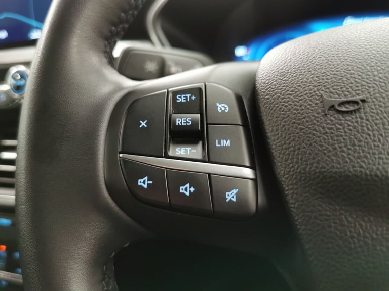 2022 Ford Kuga 1.5 EcoBoost 150 Titanium 5dr HATCHBACK PETROL Manual