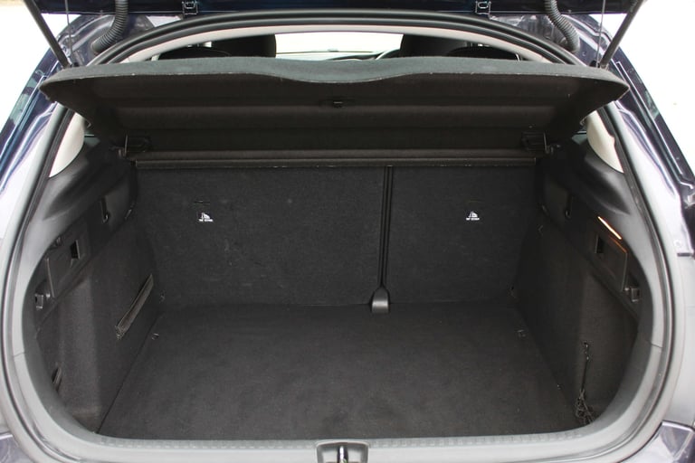 2016 Citroen C4 1.2 C4 Feel PureTech 5dr Hatchback Petrol Manual