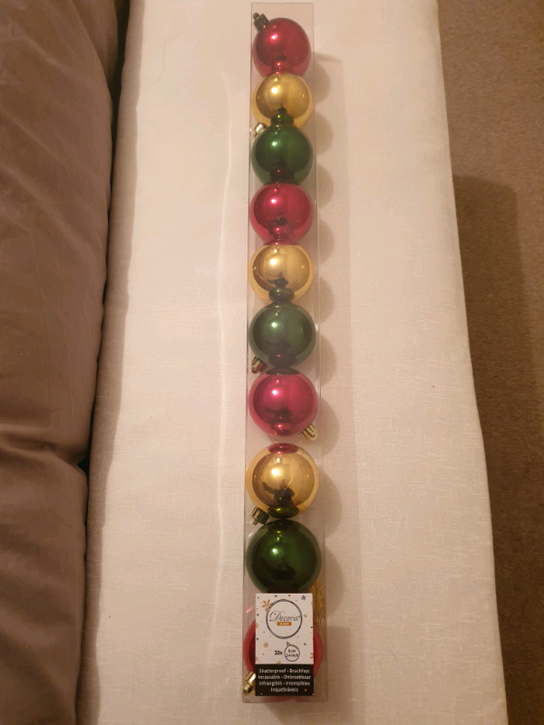 Set Of 10 Christmas Decoration Baubles - New 