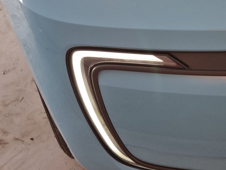 2022 Volkswagen up! 36.8kWh e-up! Hatchback 5dr Electric Auto (82 ps) - BLUETOOTH - CLIMATE CON H...