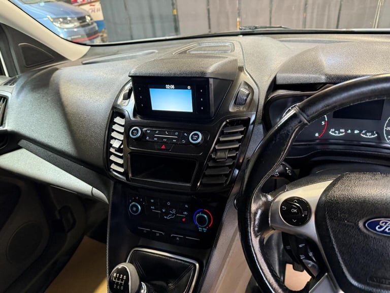 FORD TRANSIT CONNECT 1.5 240 EcoBlue Limited L2 Euro 6 (s/s) 5dr 2019