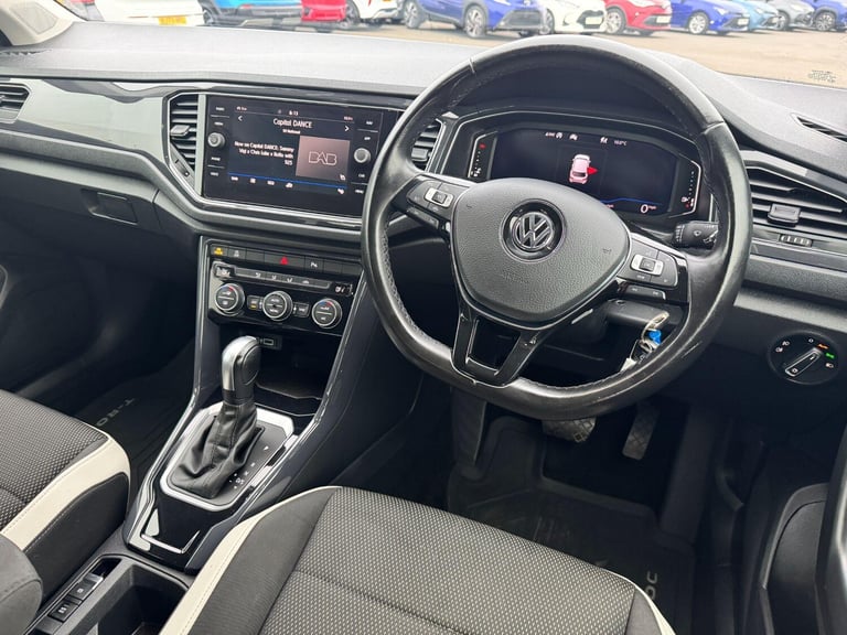 2019 Volkswagen T-Roc 1.5 TSI GPF EVO SEL SUV 5dr Petrol DSG Euro 6 (s/s) (150 ps) HATCHBACK Petr...