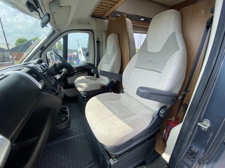 2019 AUTO-TRAIL FRONTIER SCOUT 6 BERTH MOTORHOME