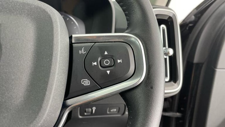 2021 Volvo XC40 Inscription T3 manual Manual SUV Petrol Manual