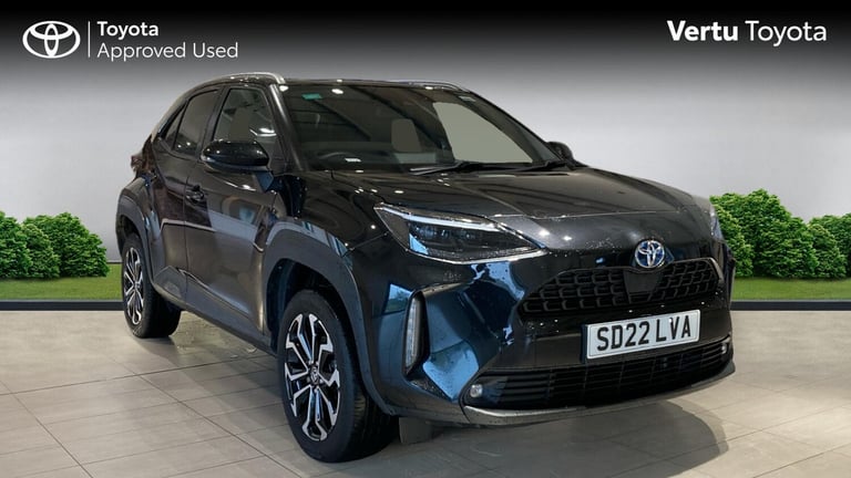 image for 2022 Toyota Yaris Cross 1.5 Hybrid Design 5dr CVT Hybrid Estate Estate Hybrid Automatic