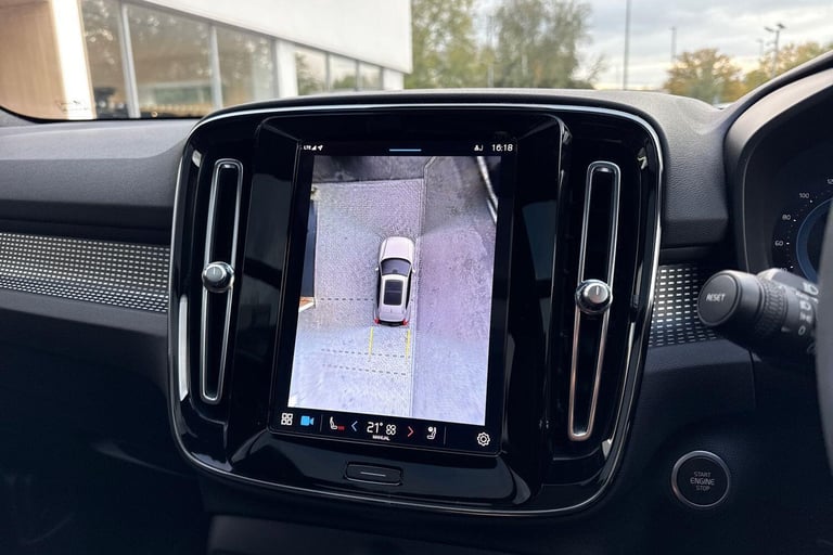 2022 Volvo XC40 2.0 B4 MHEV Ultimate SUV 5dr Petrol Hybrid DCT Auto Euro 6 (s/s) (197 ps) ESTATE ...