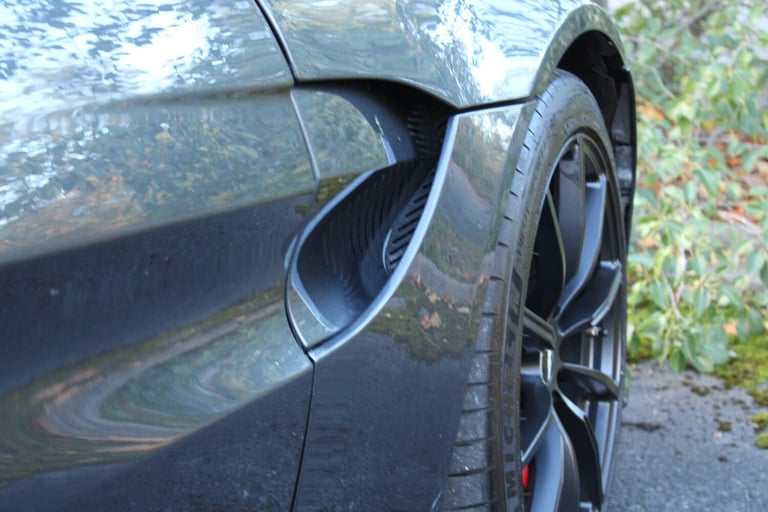 2019 Aston Martin Vantage 4.0 V8 Coupe 2dr Petrol Auto Euro 6 (510 ps) COUPE Petrol Automatic