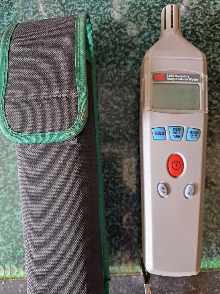 Temperature and humidity meter