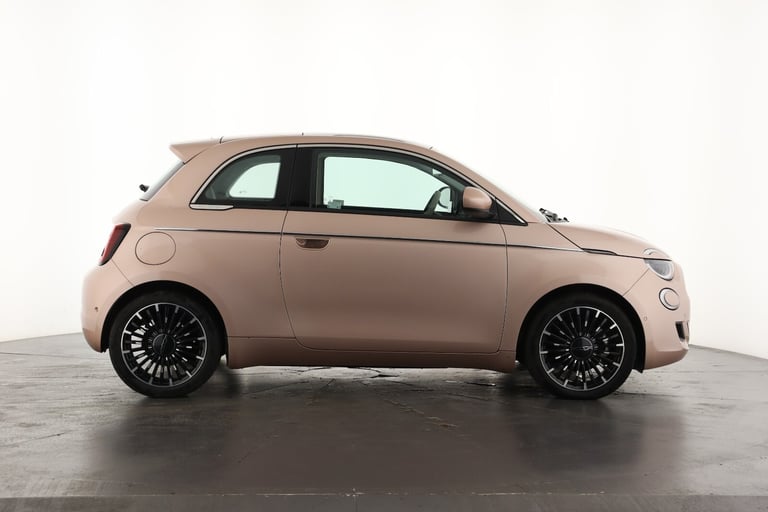 2022 Fiat 500 87kW La Prima 42kWh 3dr Auto Hatchback Electric Automatic