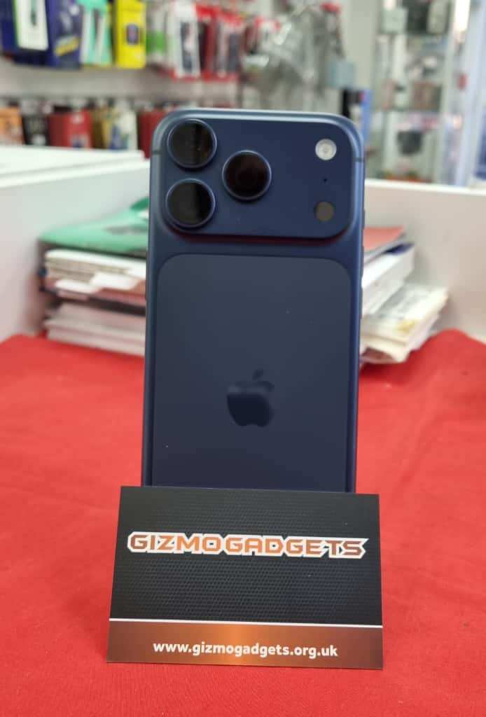 APPLE iPHONE 17 PRO MAX 512GB - BLUE -UNLOCKED-(BRANDNEW CONDITION)+APPLE WARRANTY