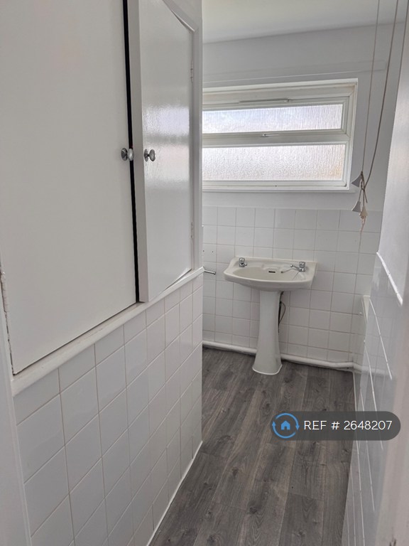 3 bedroom house in Priors Dean Road, Winchester, SO22 (3 bed) (#2648207)