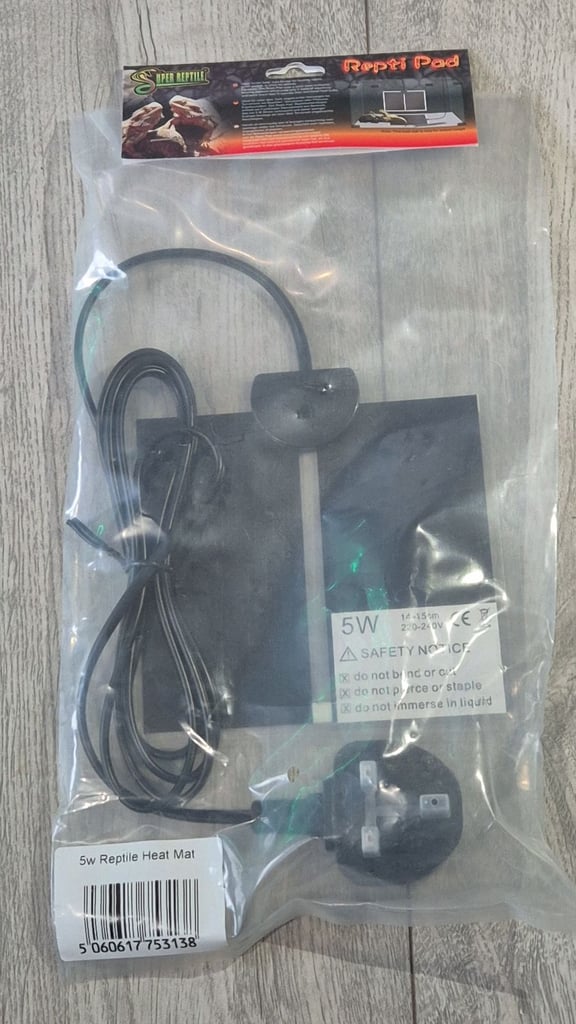 2x 5w heat mats for sale