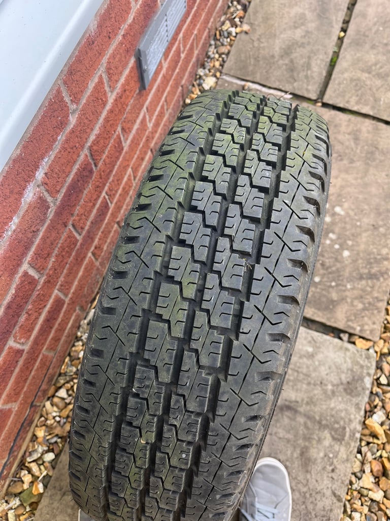 image for Wheel and tyre 