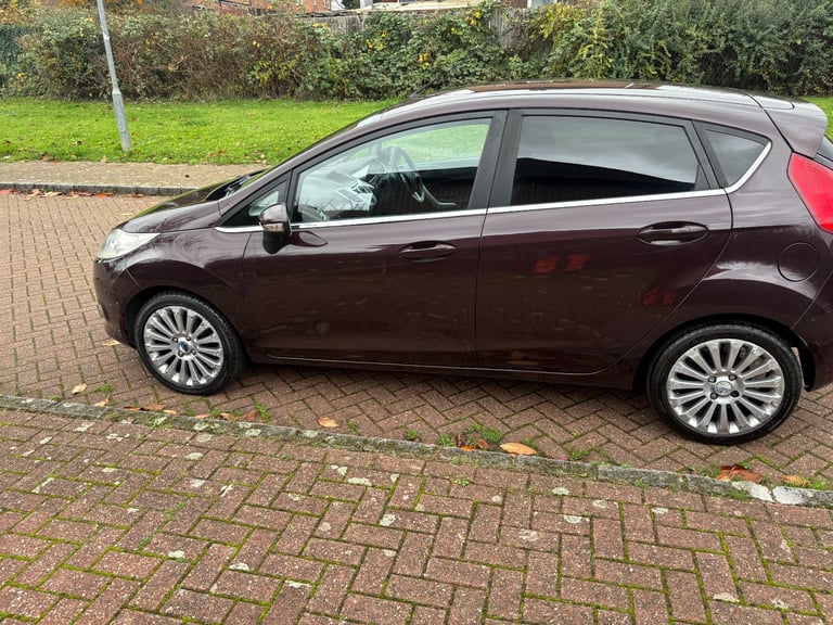 image for Ford, FIESTA, Hatchback, 2009, Manual, 1388 (cc), 5 doors