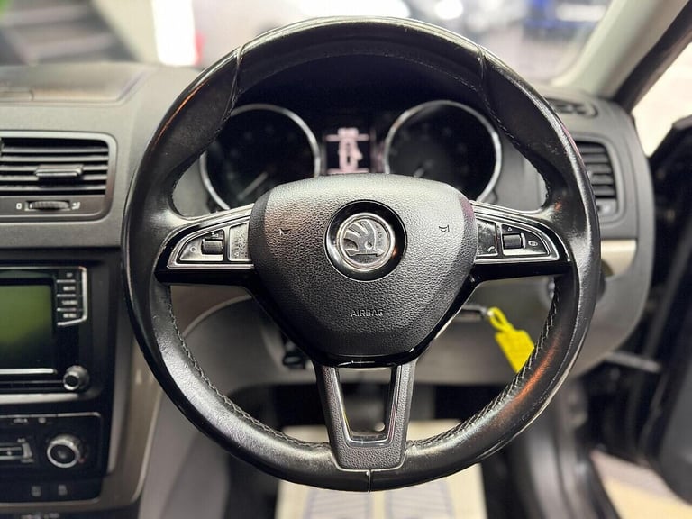 2016 Skoda Yeti 1.2 TSI [110] SE L 5dr DSG HATCHBACK PETROL Automatic