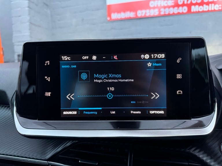 Peugeot 208 PURETECH ALLURE S/S