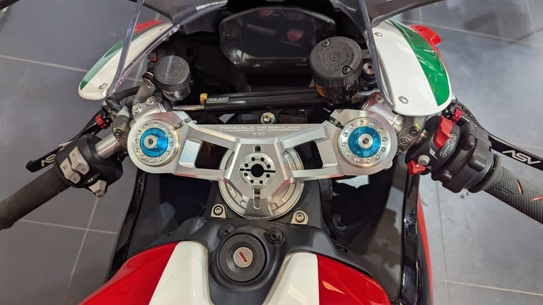 2024 Ducati Panigale V2 955 Euro 5